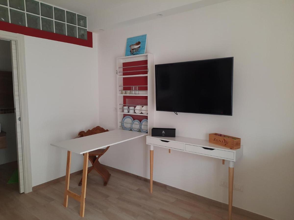 Adg Emilia 10 Appartamenti Del Garda Peschiera del Garda Exterior foto